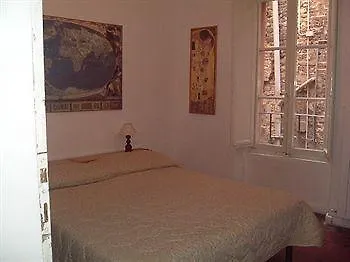 Bed and breakfast Alessi 3*